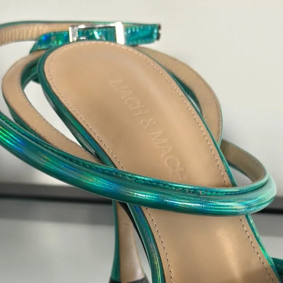 Mach & Machs - NEW - Picture 2 of 4